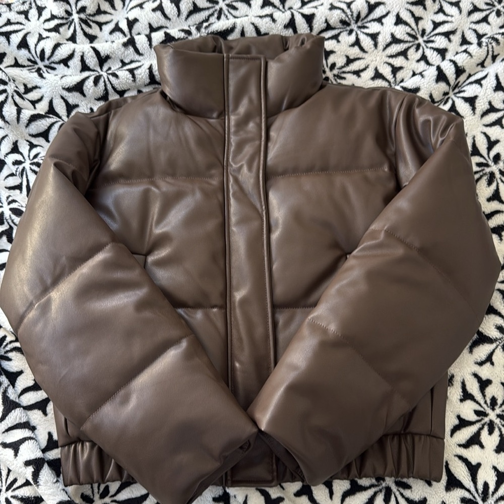 ABERCROMBIE BROWN VEGAN LEATHER PUFFER JACKET